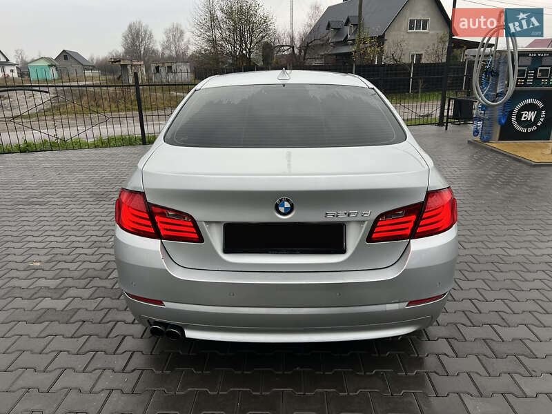 Седан BMW 5 Series 2011 в Шацке фото 8 Седан BMW 5 Series 2011 в Шацке