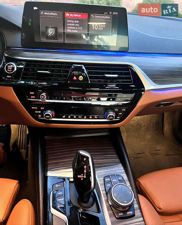 Седан BMW 5 Series 2019 в Львове