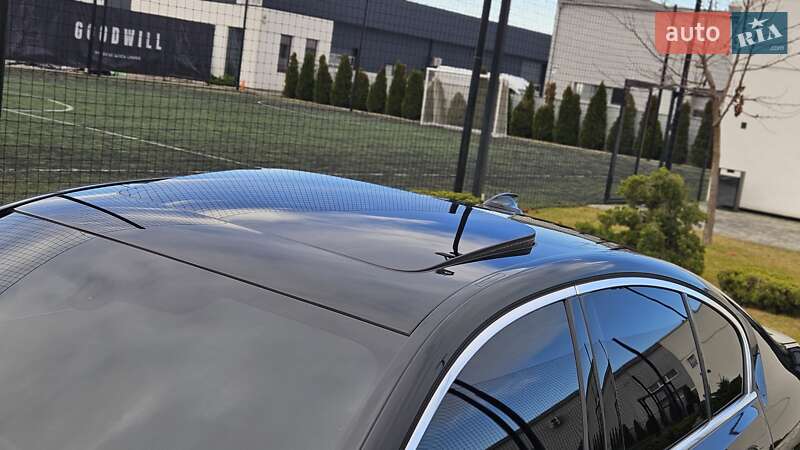 Седан BMW 5 Series 2017 в Мукачево