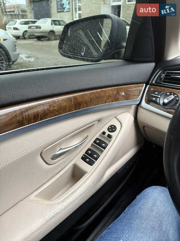 Універсал BMW 5 Series 2012 в Луцьку