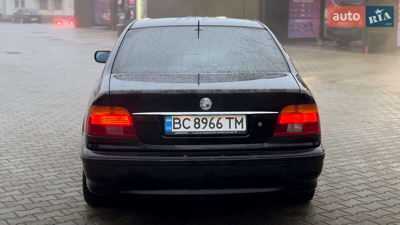 Седан BMW 5 Series 2003 в Львове