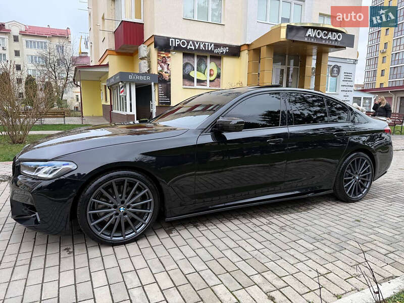 Седан BMW 5 Series 2018 в Кам'янець-Подільському
