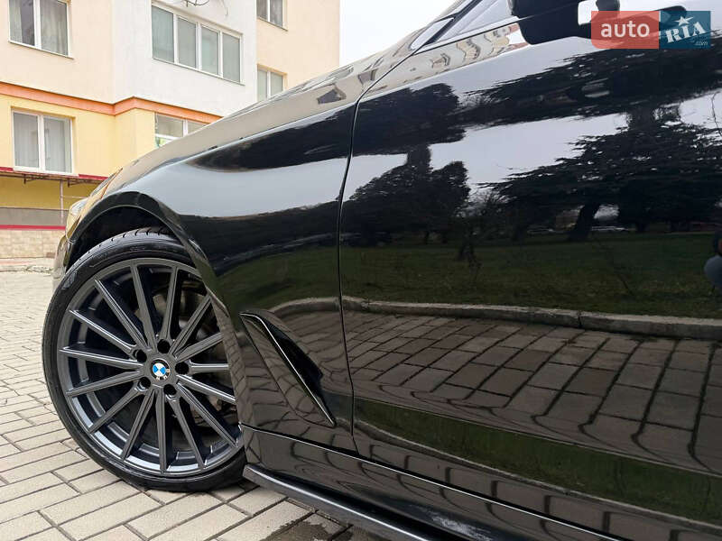 Седан BMW 5 Series 2018 в Кам'янець-Подільському