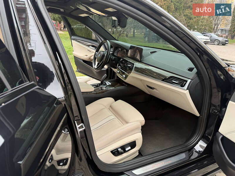 Седан BMW 5 Series 2018 в Кам'янець-Подільському