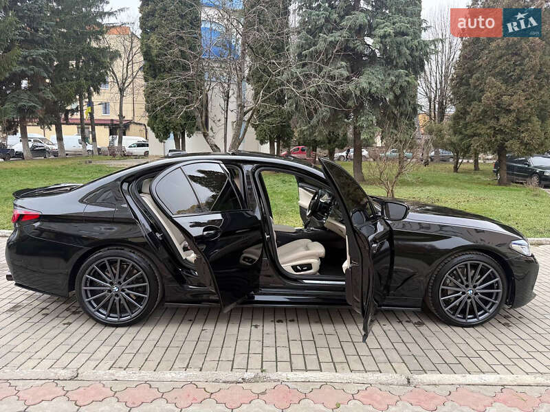 Седан BMW 5 Series 2018 в Кам'янець-Подільському