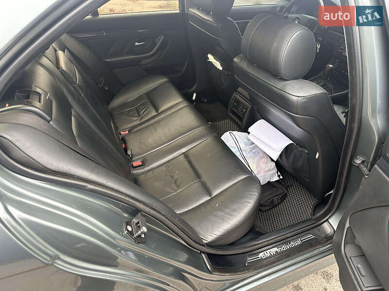 Седан BMW 5 Series 2002 в Чернигове