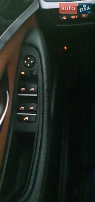 Седан BMW 5 Series 2012 в Івано-Франківську