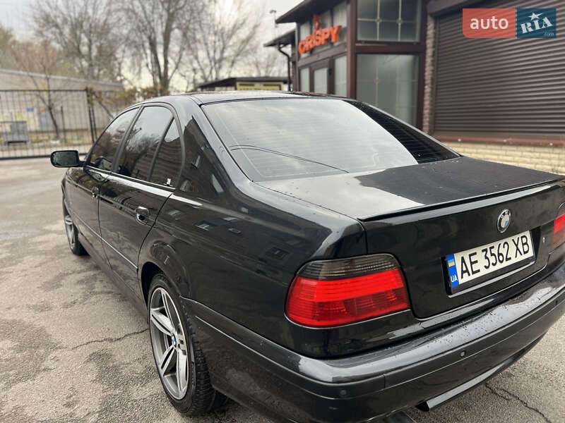Седан BMW 5 Series 1999 в Днепре