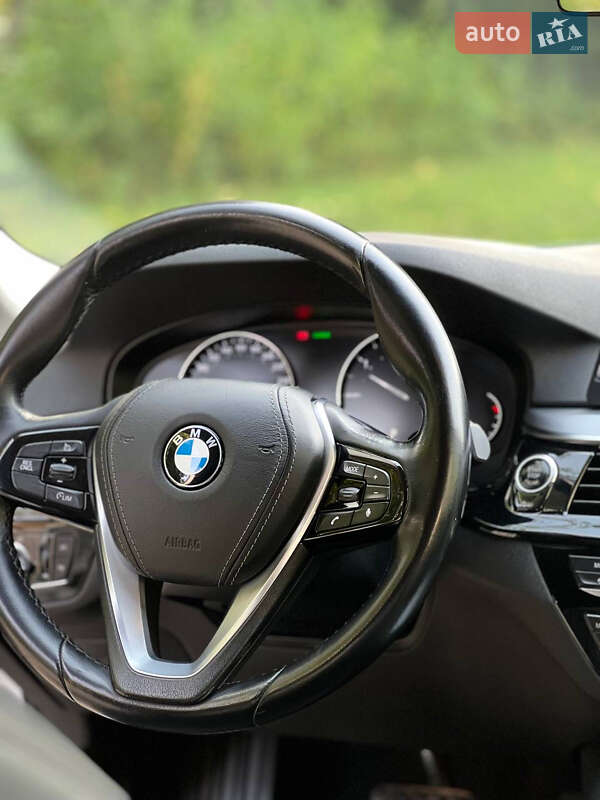 Универсал BMW 5 Series 2017 в Волочиске фото 20 Универсал BMW 5 Series 2017 в Волочиске