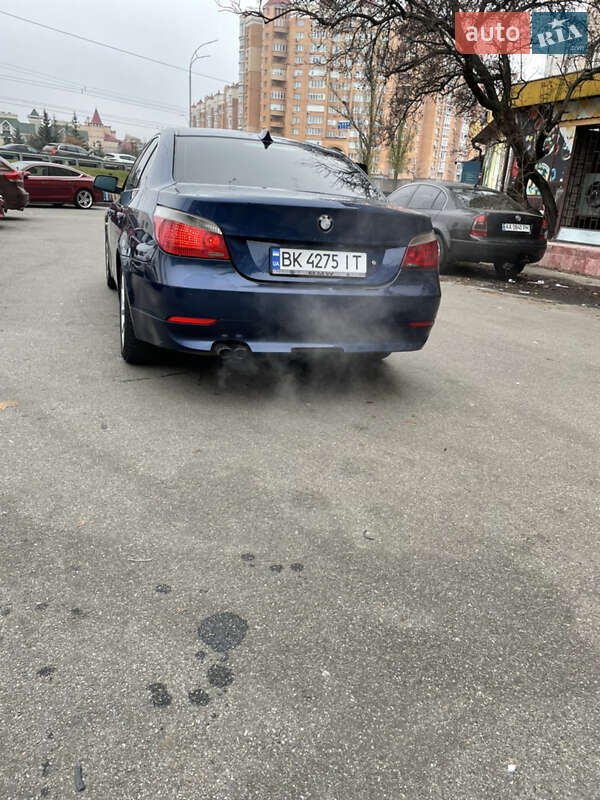 Седан BMW 5 Series 2003 в Киеве