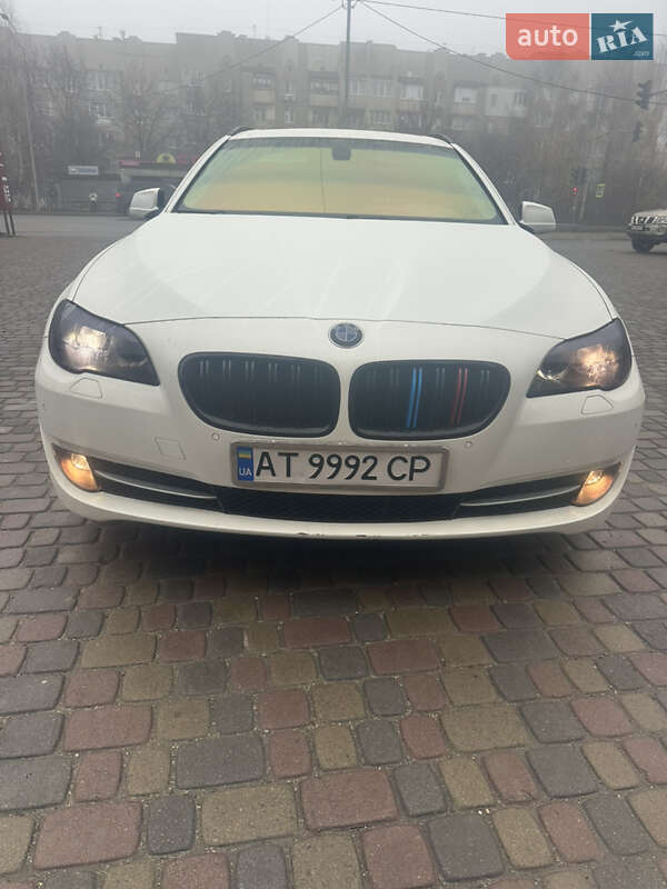 BMW 5 Series 2011 BMW 5 Series 2011