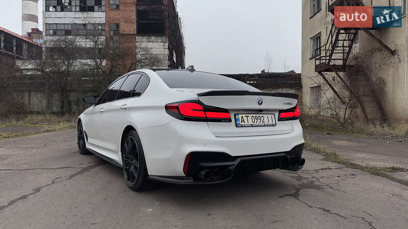 Седан BMW 5 Series 2018 в Калуше