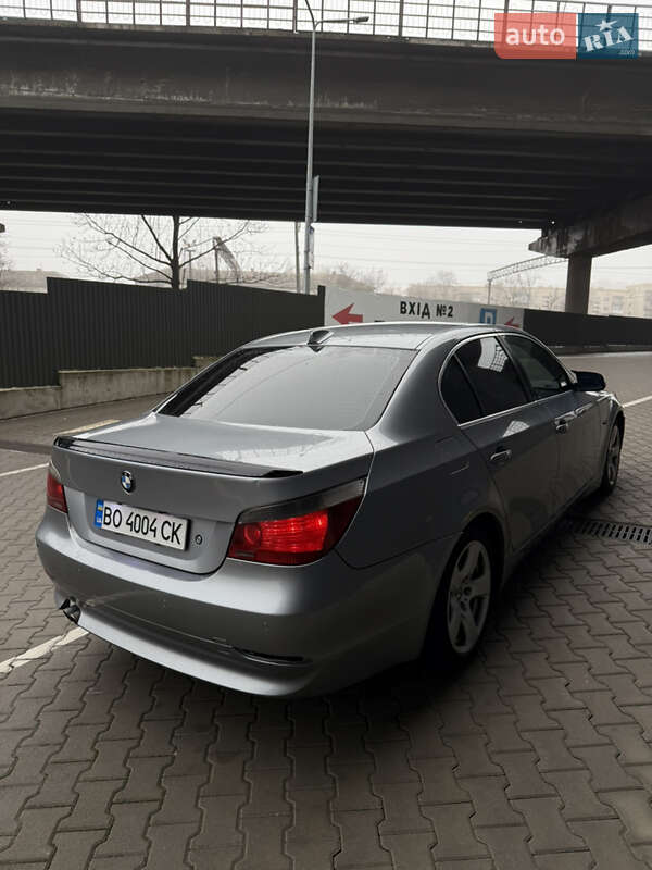 Седан BMW 5 Series 2004 в Тернополе