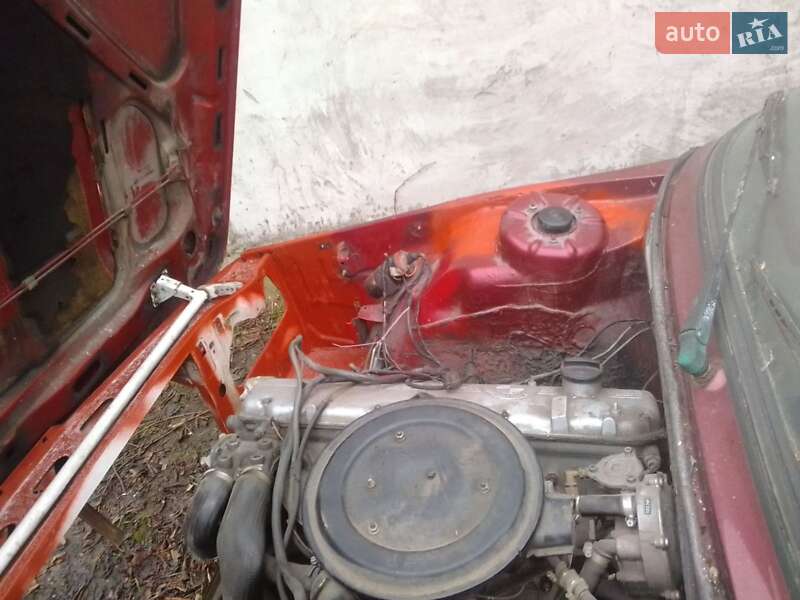 Седан BMW 5 Series 1981 в Киеве