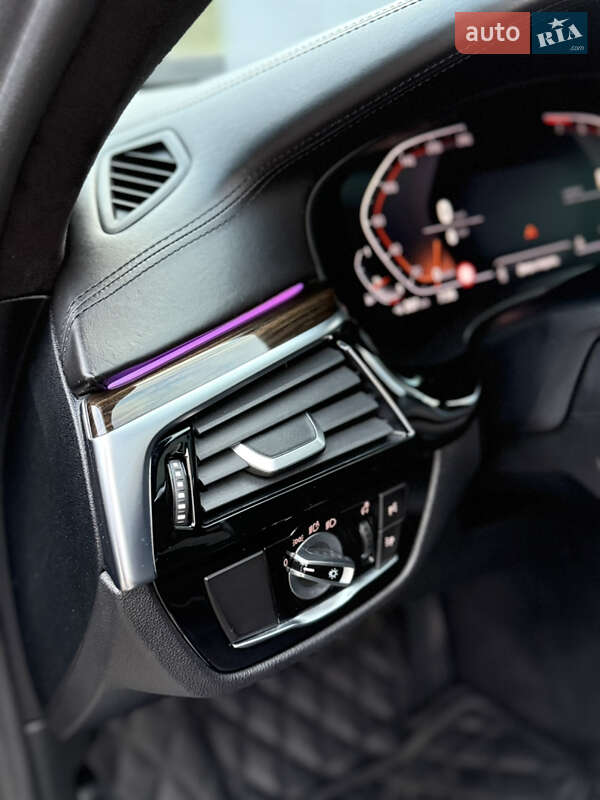 Седан BMW 5 Series 2019 в Днепре фото 71 Седан BMW 5 Series 2019 в Днепре