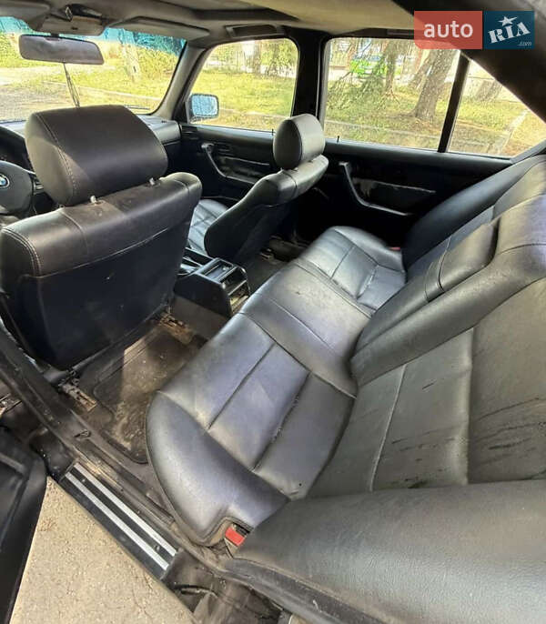 Седан BMW 5 Series 1991 в Чугуеве фото 5 Седан BMW 5 Series 1991 в Чугуеве