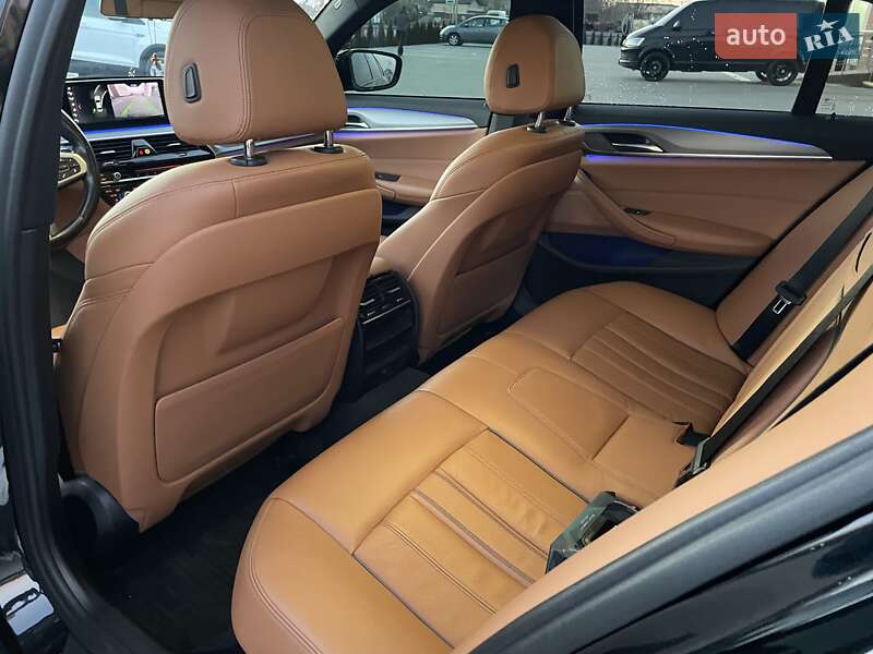 Седан BMW 5 Series 2018 в Вінниці