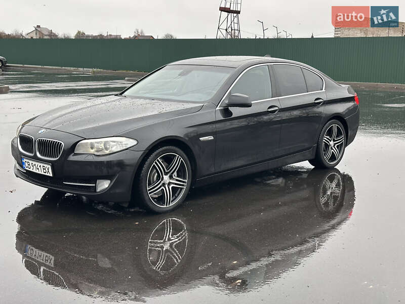 Седан BMW 5 Series 2011 в Чернигове