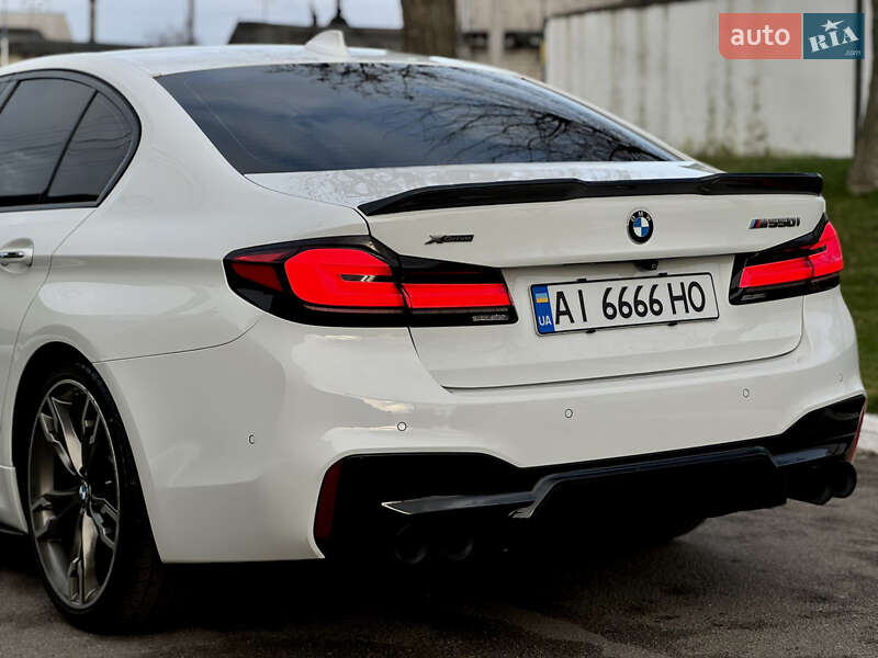 Седан BMW 5 Series 2017 в Дніпрі