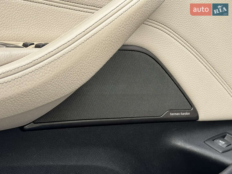 Седан BMW 5 Series 2017 в Дніпрі