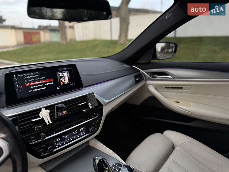 Седан BMW 5 Series 2017 в Дніпрі