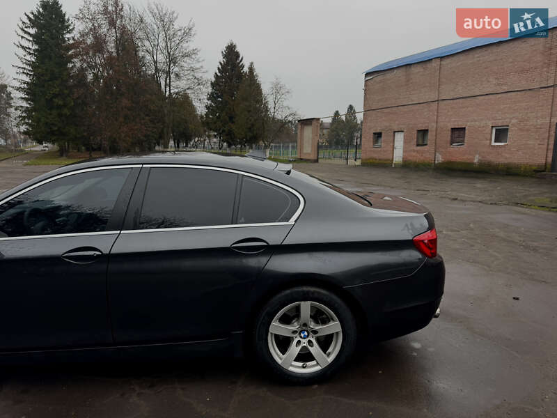 Седан BMW 5 Series 2012 в Киеве