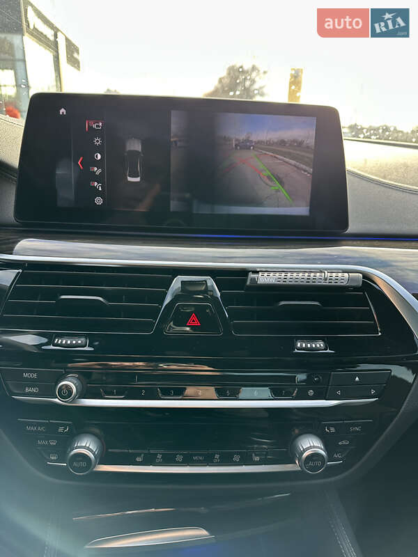 Седан BMW 5 Series 2017 в Харкові