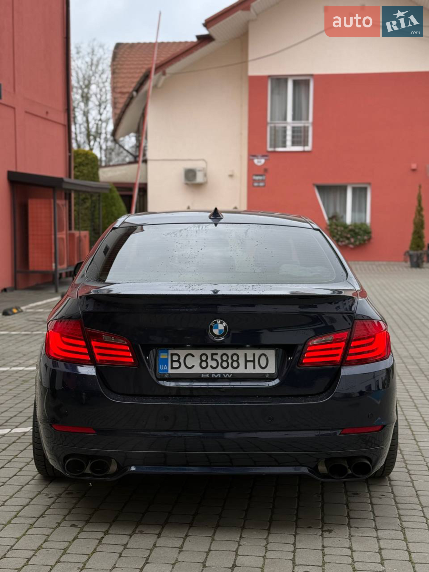 2011 BMW 5er - мініатюра 3