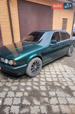 Седан BMW 5 Series 1993 в Луцке