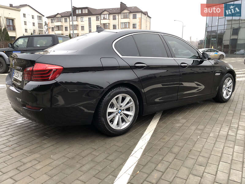 Седан BMW 5 Series 2014 в Ровно