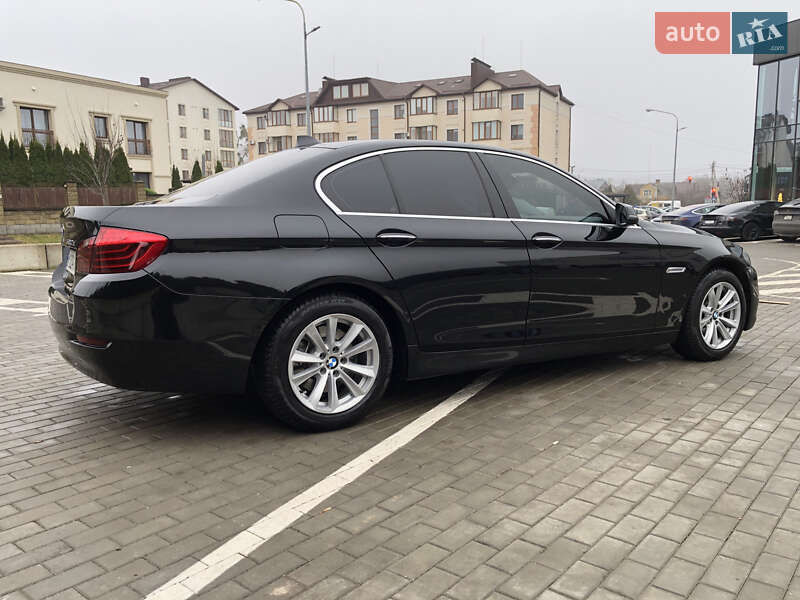 Седан BMW 5 Series 2014 в Ровно
