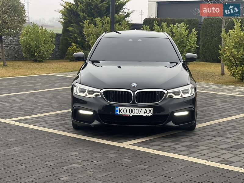 Седан BMW 5 Series 2017 в Мукачевому