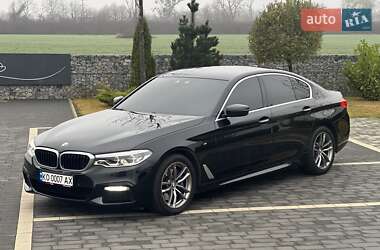 Седан BMW 5 Series 2017 в Мукачево