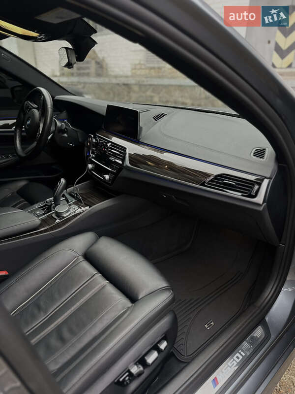 Седан BMW 5 Series 2019 в Києві фото 25 Седан BMW 5 Series 2019 в Києві
