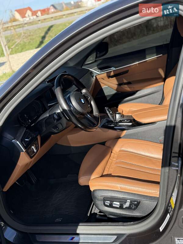 Седан BMW 5 Series 2020 в Стрые фото 2 Седан BMW 5 Series 2020 в Стрые