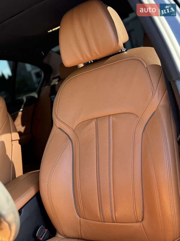 Седан BMW 5 Series 2020 в Стрые фото 48 Седан BMW 5 Series 2020 в Стрые