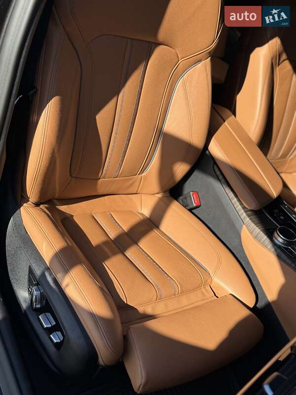 Седан BMW 5 Series 2020 в Стрые фото 53 Седан BMW 5 Series 2020 в Стрые