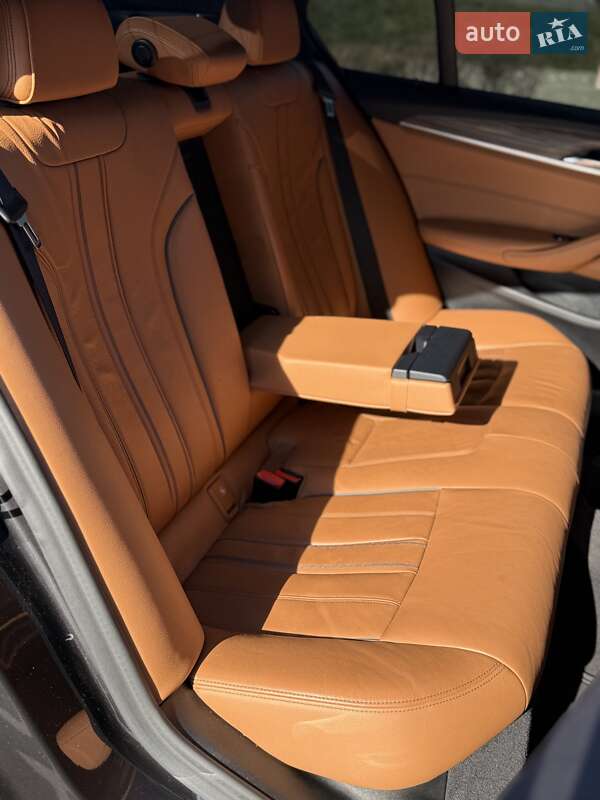 Седан BMW 5 Series 2020 в Стрые фото 71 Седан BMW 5 Series 2020 в Стрые