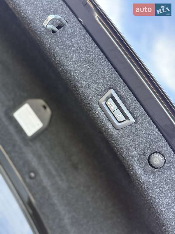 Седан BMW 5 Series 2020 в Стрые фото 94 Седан BMW 5 Series 2020 в Стрые