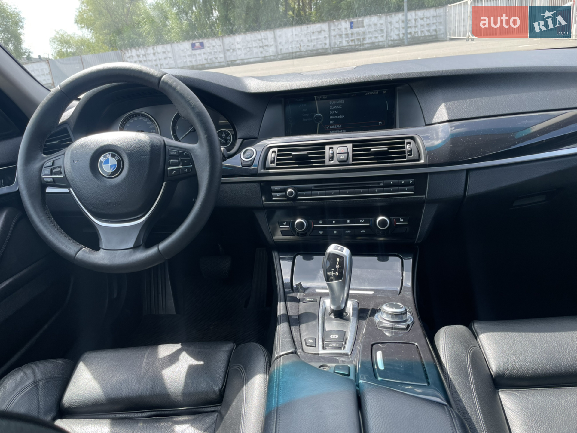 2011 BMW 5er - мініатюра 8