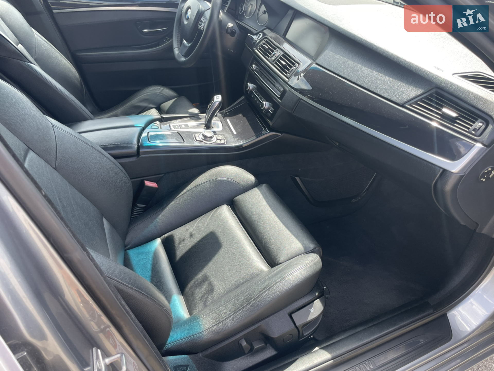 2011 BMW 5er - мініатюра 14