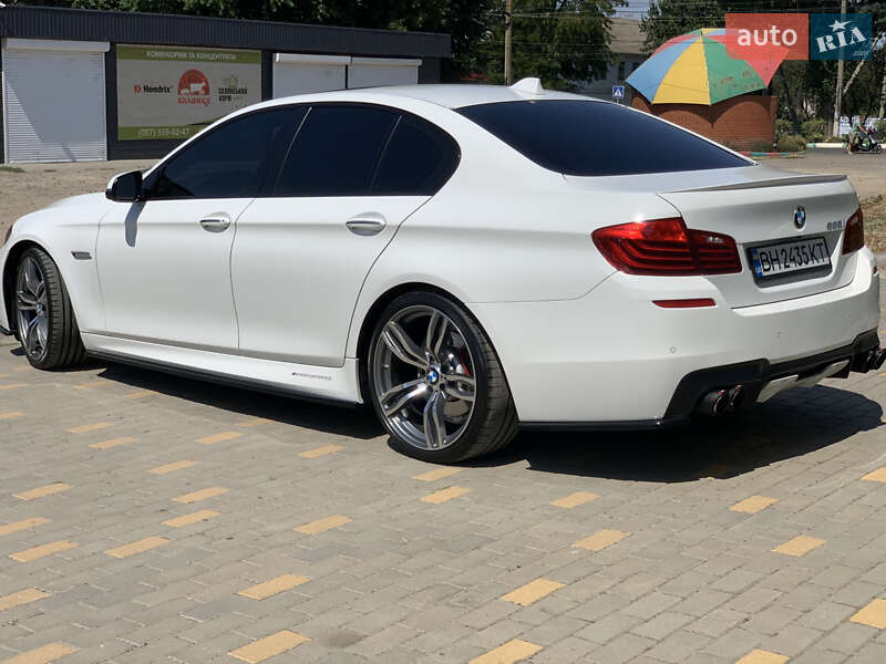 Седан BMW 5 Series 2014 в Одессе