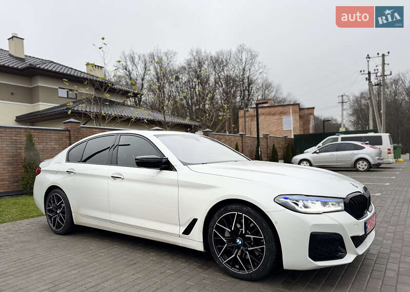Седан BMW 5 Series 2017 в Виннице