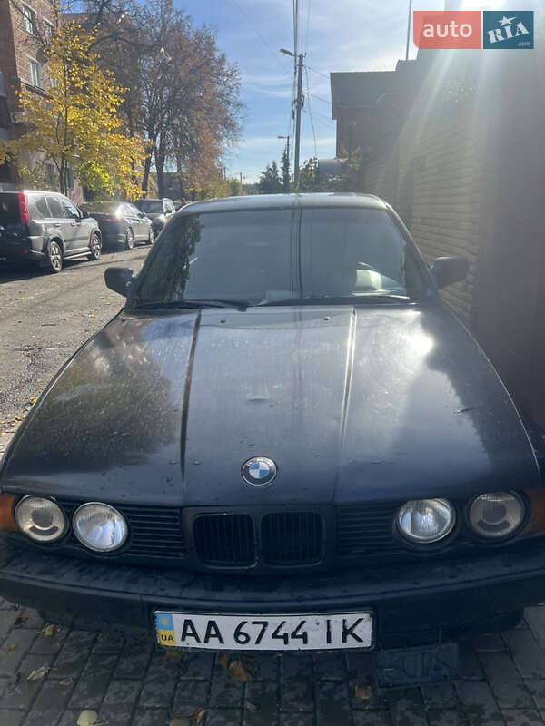 Седан BMW 5 Series 1989 в Киеве фото 10 Седан BMW 5 Series 1989 в Киеве