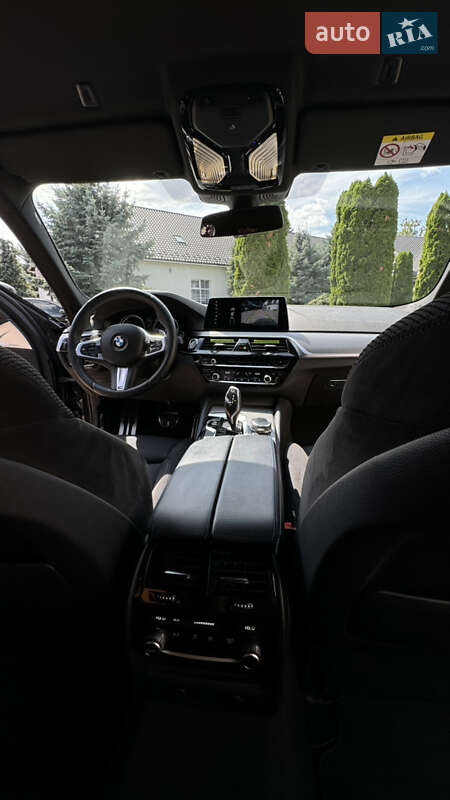 Седан BMW 5 Series 2017 в Мукачевому