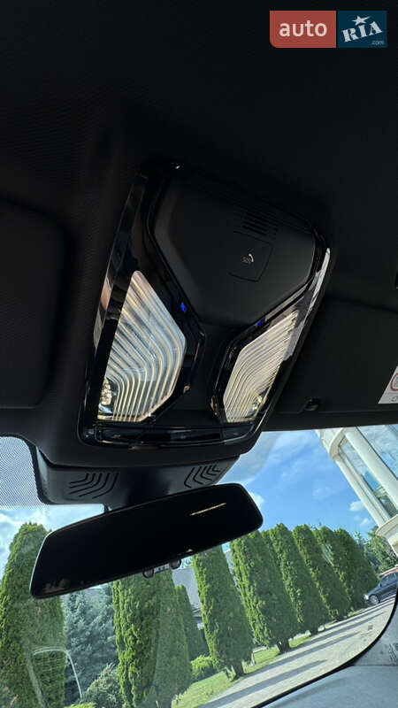 Седан BMW 5 Series 2017 в Мукачевому