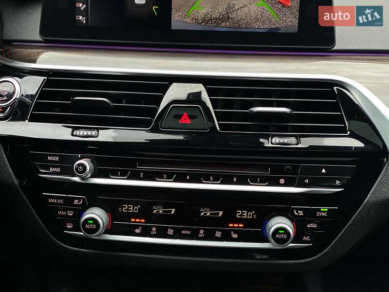 Седан BMW 5 Series 2017 в Львове фото 10 Седан BMW 5 Series 2017 в Львове