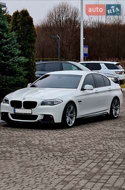 Седан BMW 5 Series 2011 в Львове