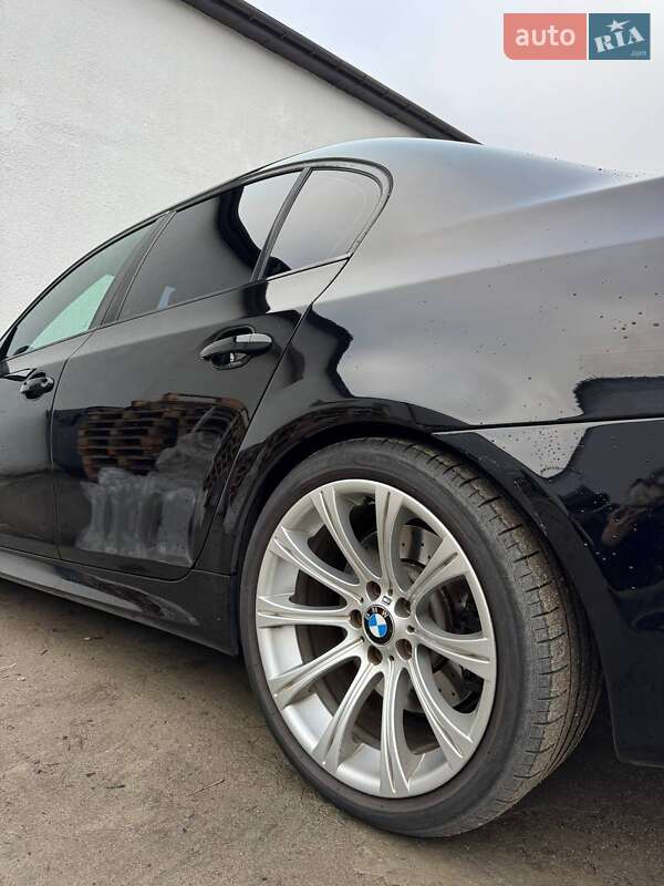 Седан BMW 5 Series 2007 в Луцьку