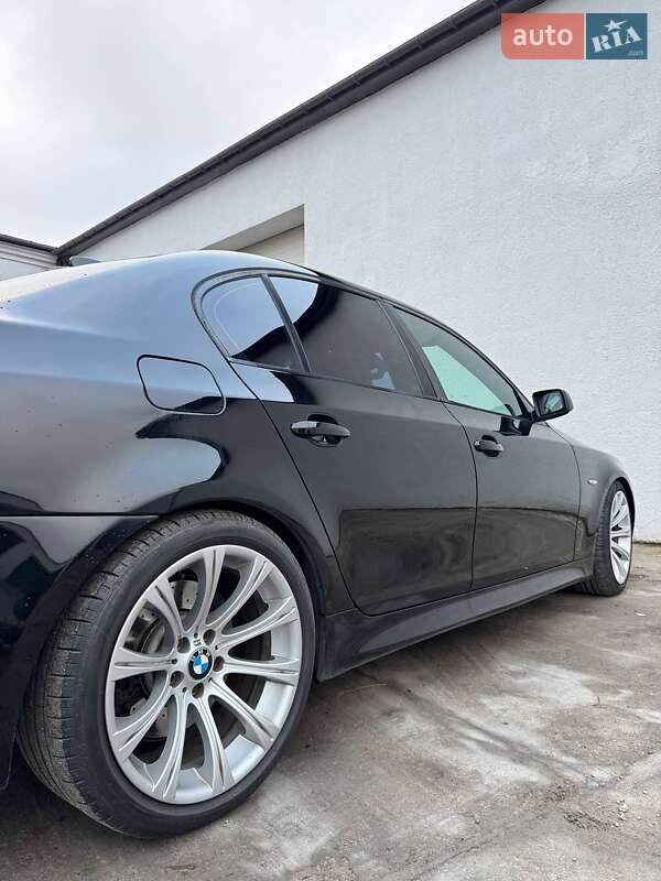 Седан BMW 5 Series 2007 в Луцьку